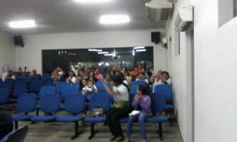 Vereadores de Quatro Marcos aprovam Projeto que concede piso nacional aos professores municipais
