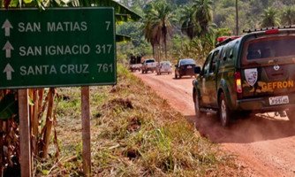 Caminhonete roubada em Araputanga é encontrada na Bolívia