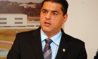 Morre o deputado e comunicador Walter Rabello