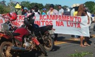 CONTRA DECISÕES: Manifestantes paralisam rodovias federais