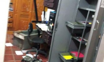 Colecionador tem casa arrombada e várias armas  roubadas na zona rural de Mirassol D'Oeste