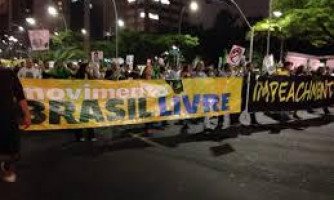 Movimento acampará em frente ao Congresso por impeachment de Dilma
