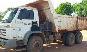 GEFRON recupera caminhão na fronteira produto de roubo