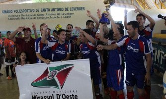 Panelinha de Mirassol vence estadual de futsal e representa MT em torneio nacional