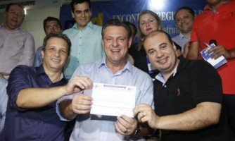 JANELA: Leonardo retorna ao PSD em Cáceres e sigla já volta a ter 4 parlamentares