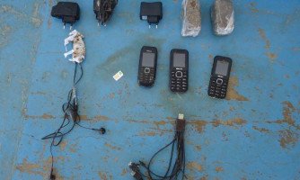 Agentes apreendem 19 celulares e entorpecentes em cadeia de Mirassol