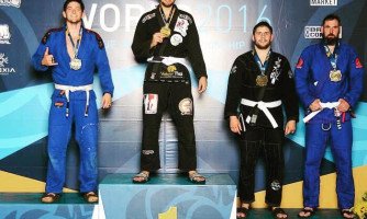 Lutador mato-grossense se consagra em mundial de jiu-jitsu nos EUA