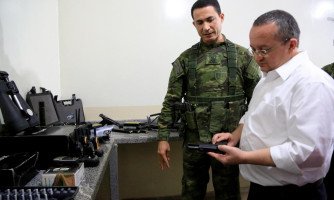 Taques visita Gefron em Porto Esperidião e convida ministros para que conheçam realidade da fronteira