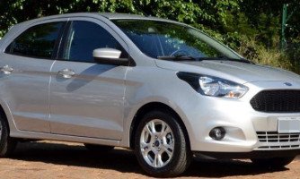 Homem rouba carro de enfermeira no estacionamento do hospital em Quatro Marcos