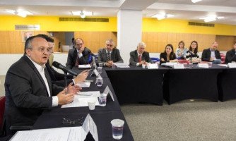 Professores e empresários elogiam proposta de reforma tributária de MT