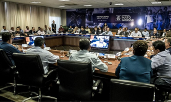 Governador recebe prefeitos e anuncia ações para a região Oeste