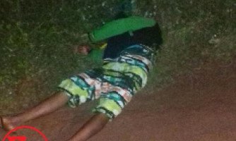 Na zona rural de  Quatro Marcos jovem é encontrado com sinais de execução