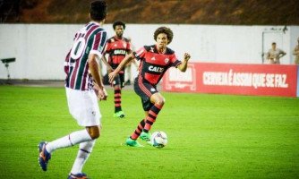 Com final emocionante e gol nos acréscimos, Fla-Flu termina empatado e define semis do Carioca