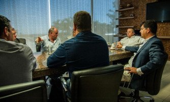 Taques e produtores discutem parceria para reestruturar unidades do Indea no Estado