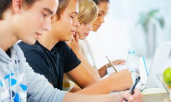 Fies abre 75 mil vagas para o segundo semestre