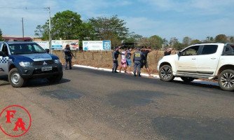 Polícia Militar prende suspeitos de integrarem quadrilha de roubo de caminhonetes, na fronteira