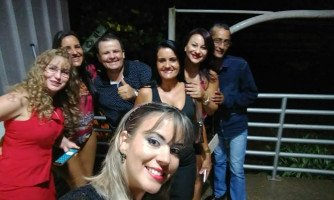Grupo do whatsapp Jornal do Baba realiza jantar de 2 anos