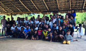 Acadêmicos  da FQM  visitam  aldeia indígena em Porto Esperidião