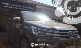 QUATRO MARCOS: Hilux roubada em Cuiabá é localizada em Lucas do Rio Verde com placas adulteradas