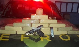 Homens transportando droga trocam tiros com policiais e um acaba baleado em Mato Grosso