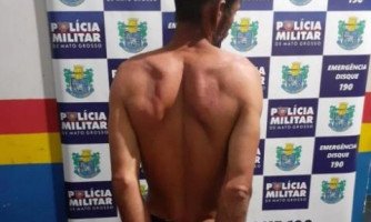 Homem mata gato com enxada e estrangula papagaio em Indiavaí