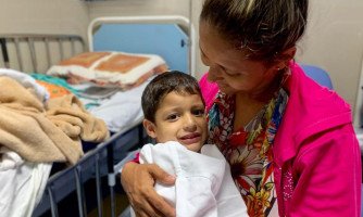 Criança de Porto Esperidião é operada após seis meses em fila de espera por cirurgia