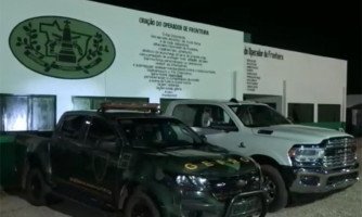 Rotam e Gefron prendem dupla e recuperam caminhonete roubada em Cáceres