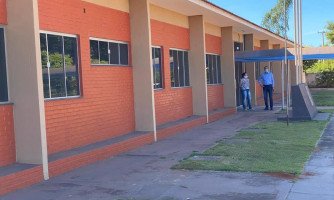 Reforma do Hospital Municipal de Quatro Marcos está pronta para ser inaugurada apos montagem dos móveis