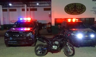 Detento é preso suspeito de furtar uma moto horas depois de ser solto em MT