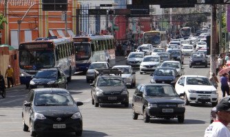 Licenciamento de veículos com placas final 6 e 7 vence dia 30 de novembro