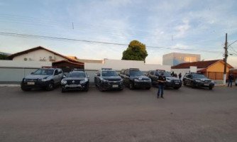 Polícia cumpre 20 mandados contra quadrilha envolvida em roubos na fronteira