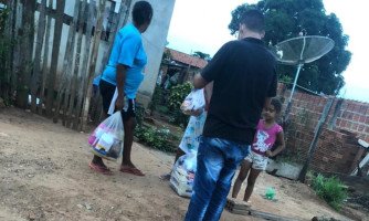 BOA AÇÃO: Grupo de empresários doaram cestas básicas para famílias  carentes