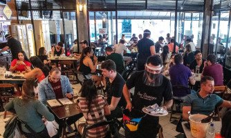 Novo decreto volta a autorizar o consumo de bebidas alcoólicas em bares
