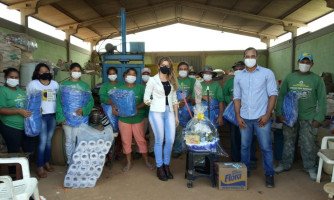 Em Quatro Marcos, Secretarias realizam entregas à Associação de Catadores (ASCAR)