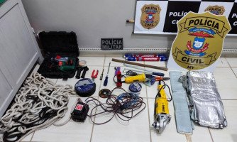 Quatro integrantes de uma quadrilha foram presos tentando furtar uma agência bancária em Jauru