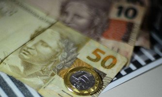 Caixa paga hoje beneficiários do Auxílio Brasil