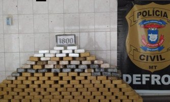 Quatro homens de Mirassol D'Oeste foram presos carregando 164 tabletes de Cocaína