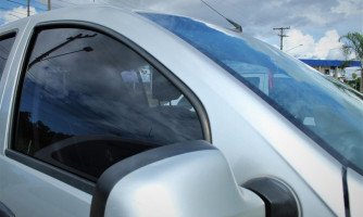 Detran-MT orienta sobre forma correta de usar películas em vidro de veículos