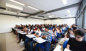 Inscrições para primeira seleção de 2023 do Prouni começam terça-feira; Programa oferece mais de 288 mil bolsas de estudo nesta edição