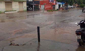 Frente fria avança rumo ao CentroOeste São José dos Quatro Marcos chove nesta manhã de quartafeira 17