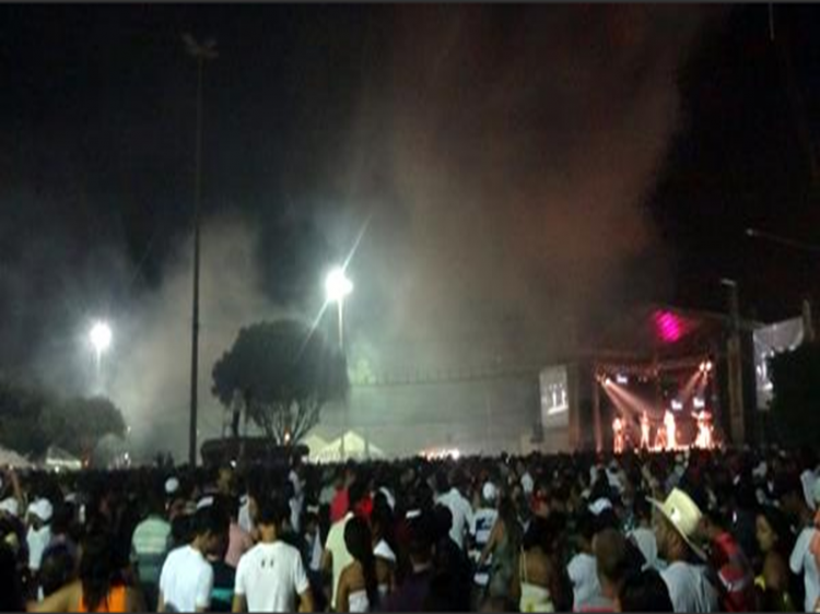 Atrações e organização garante o sucesso do réveillon 2014 em Quatro Marcos