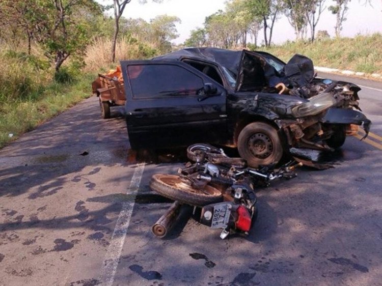 Morador de Mirassol se envolve em acidente com duas mortes