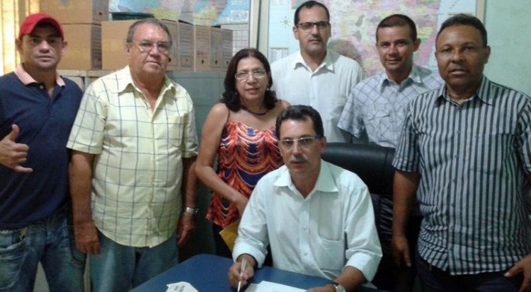 Vereadores reúnem com Dep. Ezequiel Fonseca e pedem recursos para Quatro Marcos