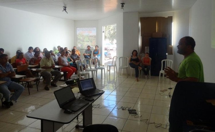 Central das Associações promove seminário agroecológico a produtores rurais de Quatro Marcos