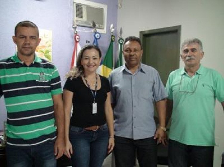 Vereadores de Quatro Marcos visitam UCMMAT e solicitam recursos para o município