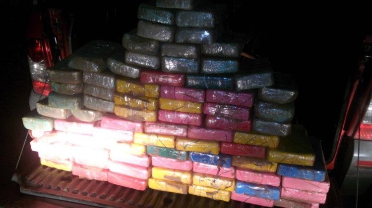 Polícia prende homem com 30 quilos de cocaína em Araputanga