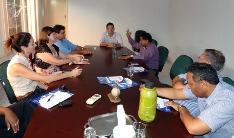 Prefeito e vereadores de Quatro Marcos  reúnem com Superintendente da Secretária de Desenvolvimento Regional de Mato Grosso