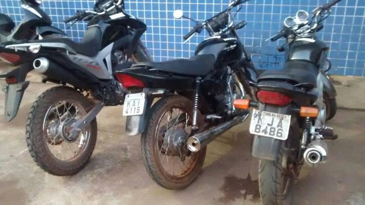 GEFRON recupera duas motocicletas que seriam levadas para Bolívia