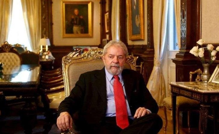 Delator diz que filho de Lula foi beneficiado no petrolão