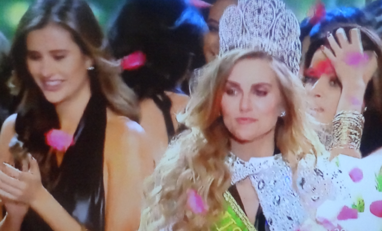 Miss Rio Grande do Sul é eleita Miss Brasil 2015, miss Mato Grosso ficou entre as 5 finalistas